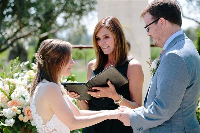 Stevi Hanson elopement